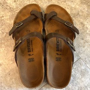 Birkenstock Womens sandal size 40